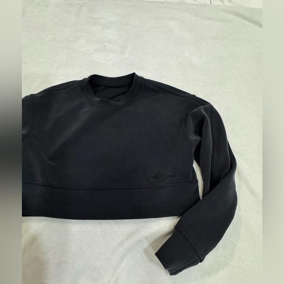 Lululemon Black Softstreme Perfectly Oversized Cropped Crew Set - Picture 4 of 16